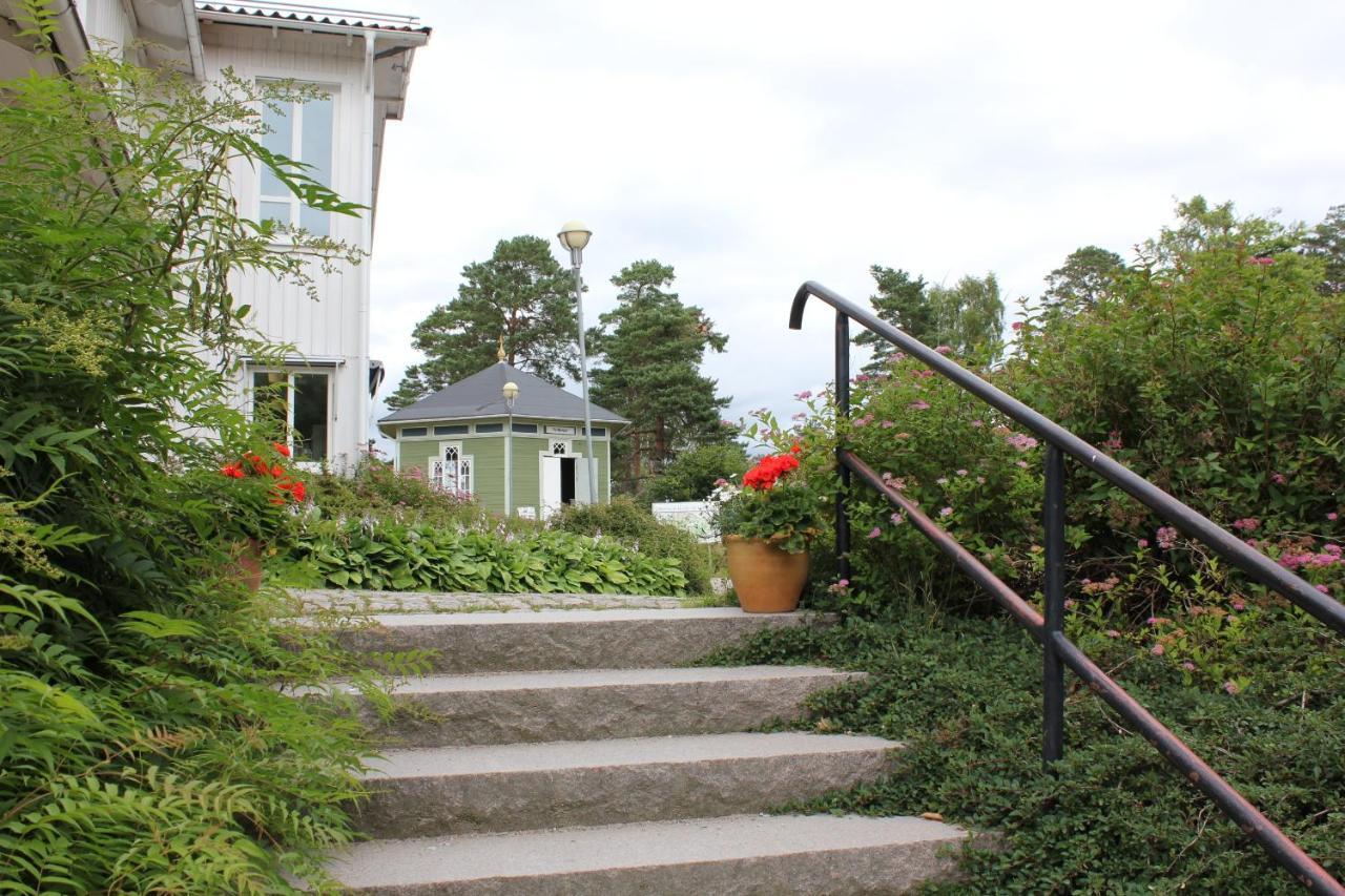 Ah Stifts- & Konferensgard Hotel Ljungskile Luaran gambar